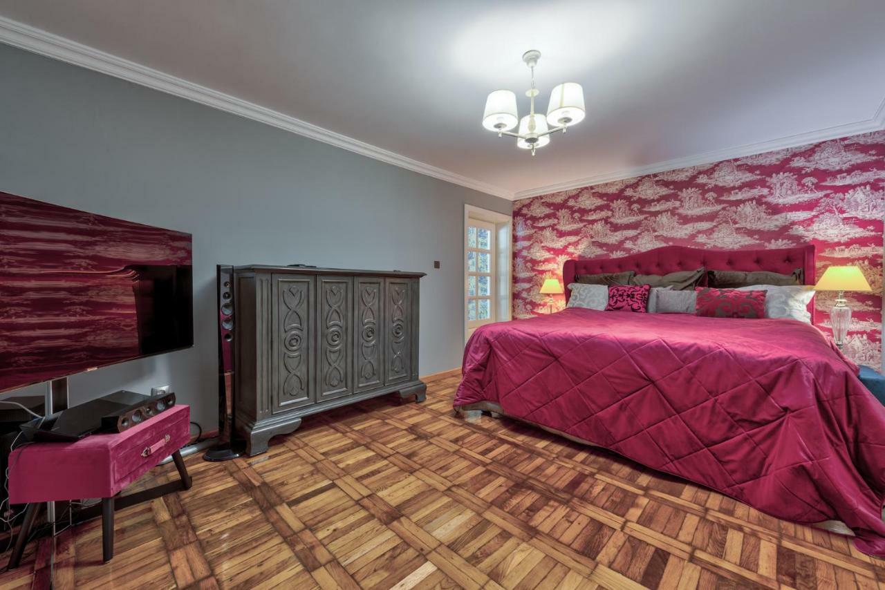 Le Park Apartment Bucharest Exterior photo