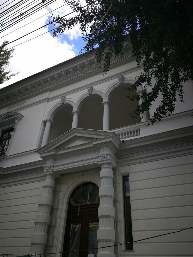 Le Park Apartment Bucharest Exterior photo